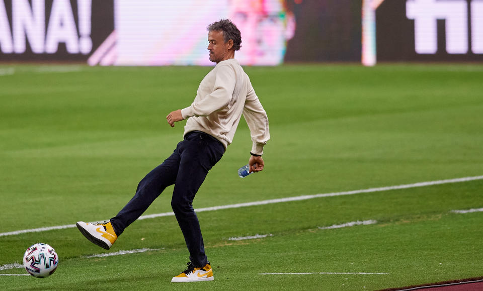 Luis Enrique head coach of Spain during the FIFA World Cup 2022 Qatar qualifying match between Spain and Kosovo at Estadio de La Cartuja on March 31, 2021 in Seville, Spain. (Photo by Jose Breton/Pics Action/NurPhoto via Getty Images)