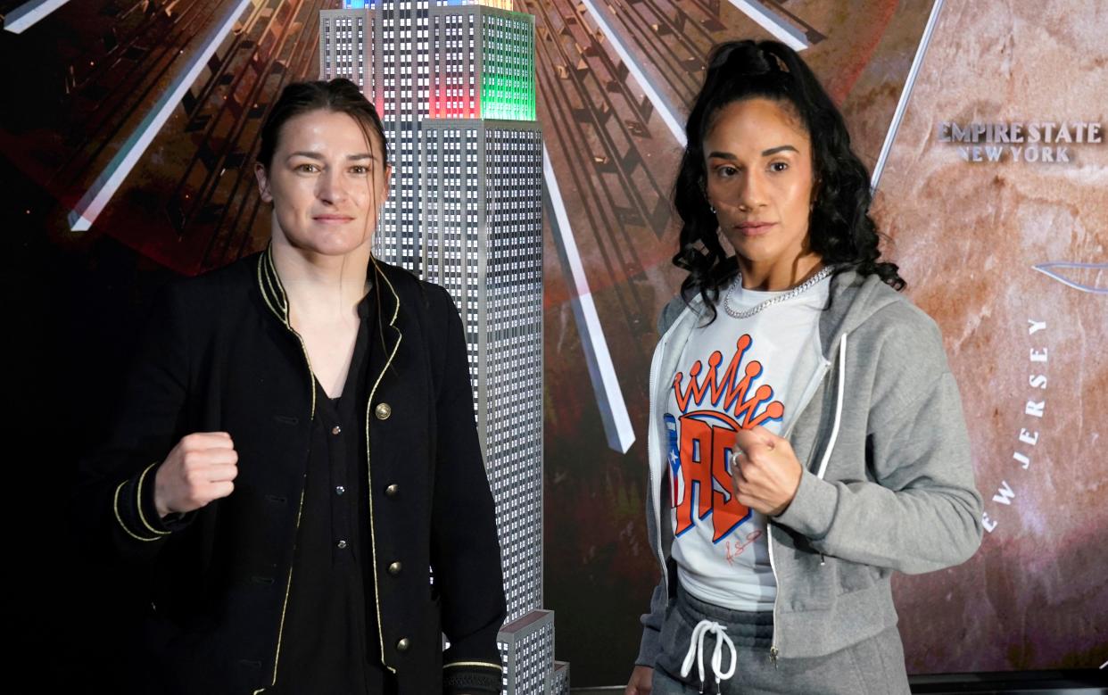 Amanda Serrano (derecha) buscará quitarle el título indiscutido de peso ligero a Katie Taylor el próximo sábado. (Foto: John Nacion/STAR MAX via Getty Images