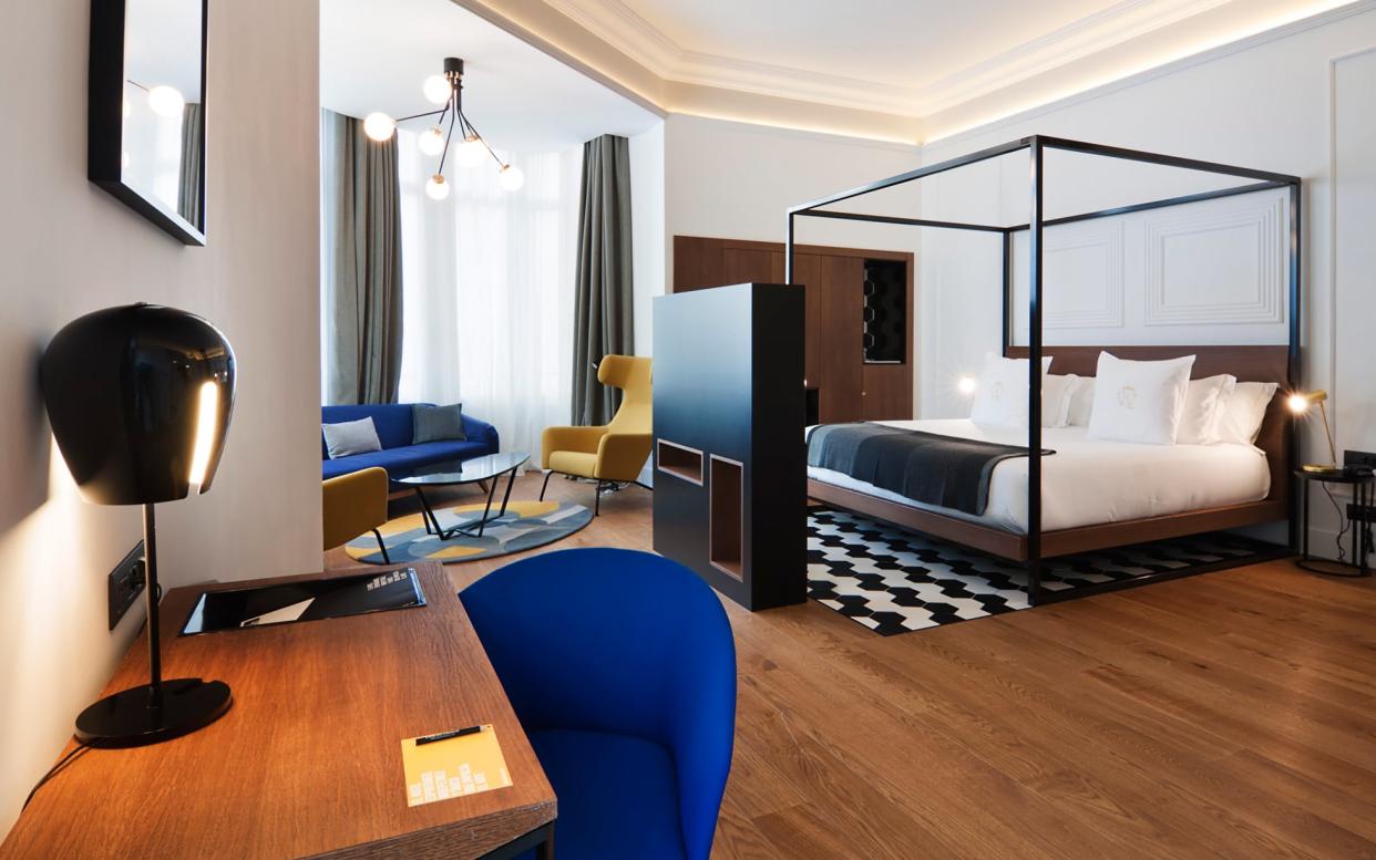 A location by the exquisite town hall square is a major plus for One Shot Palacio Reina Valencia 04, though even more impressive is the interior - One Shot Hotels