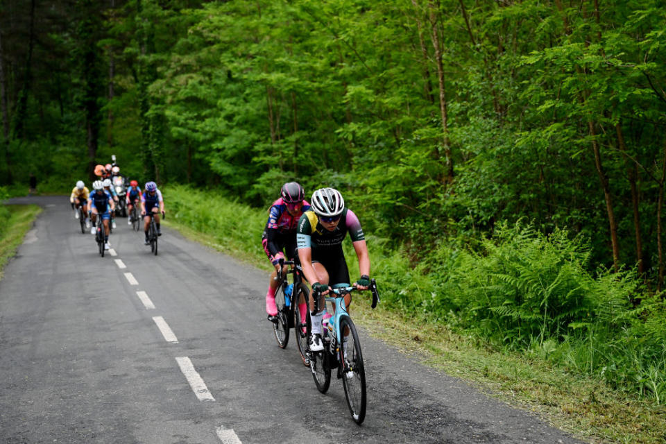 Images from Itzulia women 2023 stage 2, won by Demi Vollering