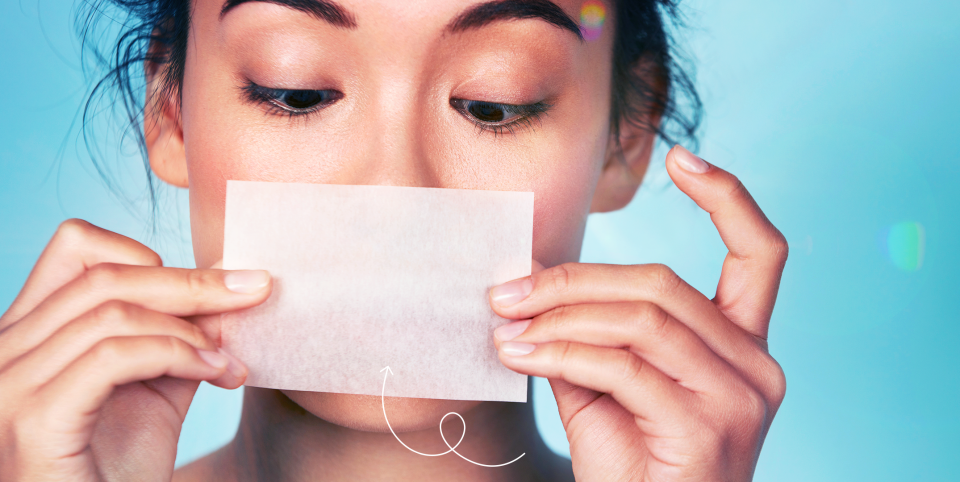 Keep Your Oily T-Zone Under Control With These Blotting Papers