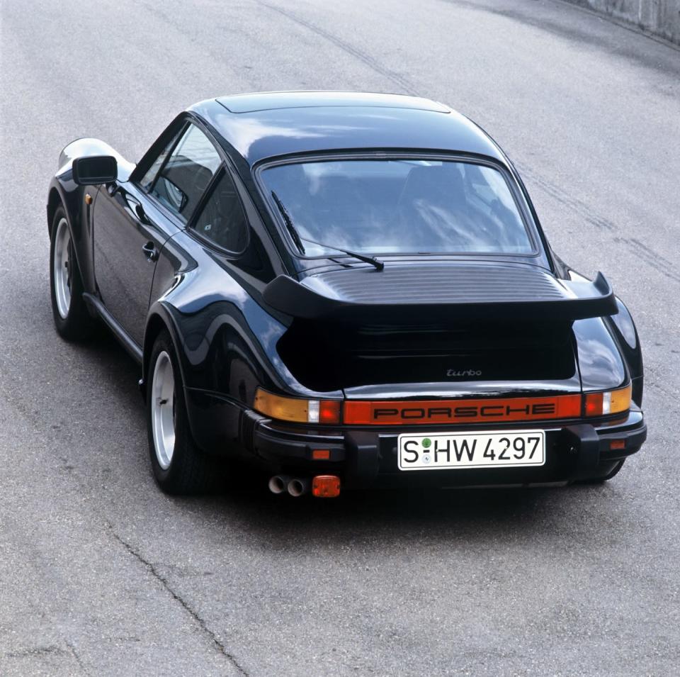 <p>1985 Porsche 911 Turbo Coupe 3.3</p>