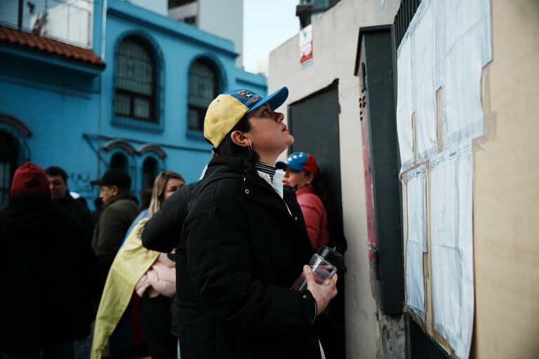 Jornada de elecciones de Venezuela en la embajada en Buenos Aires