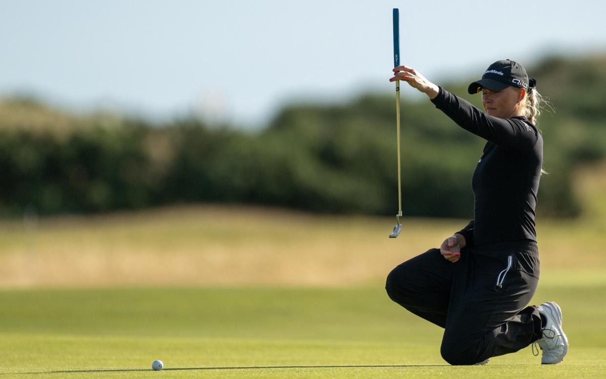 Charley Hull reads a putt at St Andrews during the second round of the Women's Open