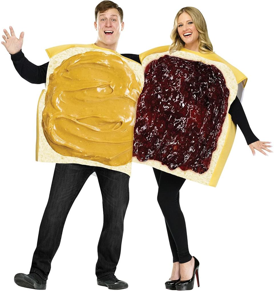 Adult Peanut Butter and Jelly Costume; funny couple’s halloween costumes / funny couple’s costume ideas