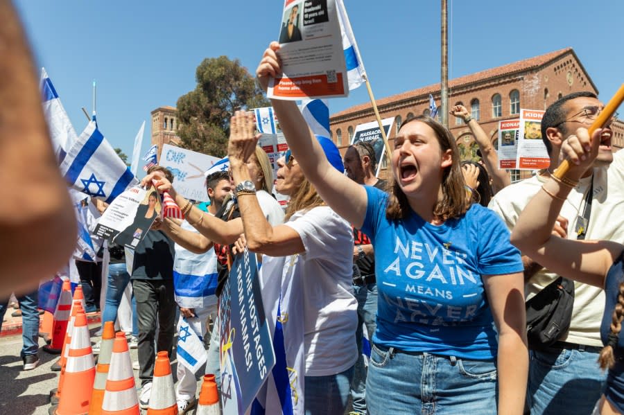 LOS ANGELES, CALIFORNIA – APRIL 28: Tension rises between Pro-Palestinian and pro-Israeli protestors on the campus of the University of California Los Angeles (UCLA) on April 28, 2024 in Los Angeles, California. (Photo by Grace Hie Yoon/Anadolu via Getty Images)