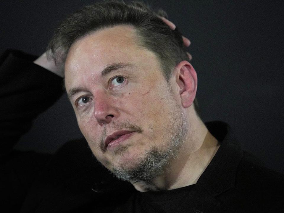  Elon Musk was hit with a ruling Tuesday invalidating his 2018 pay package — the largest in U.S. corporate history — after an investor claimed it was flawed by conflicts of interests and misleading disclosures by the electric-car company.