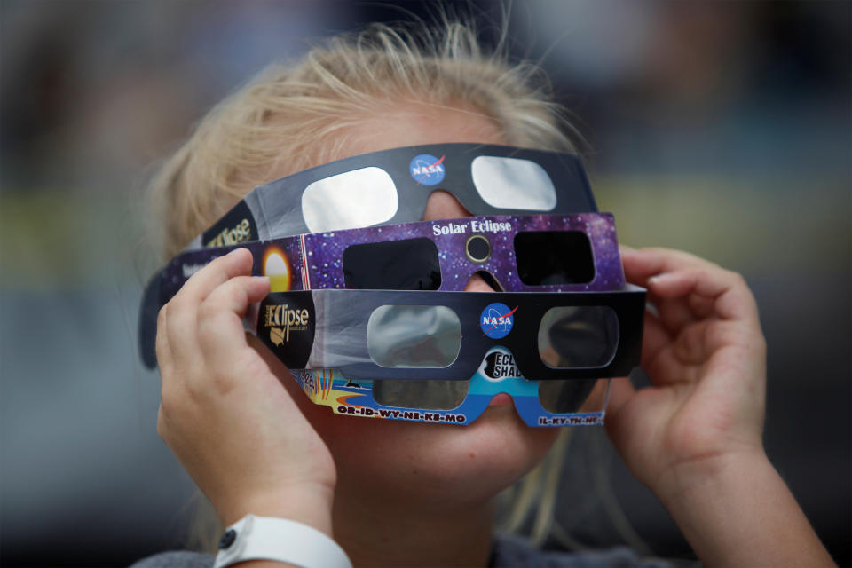 Solar eclipse fever: Americans witness the celestial event