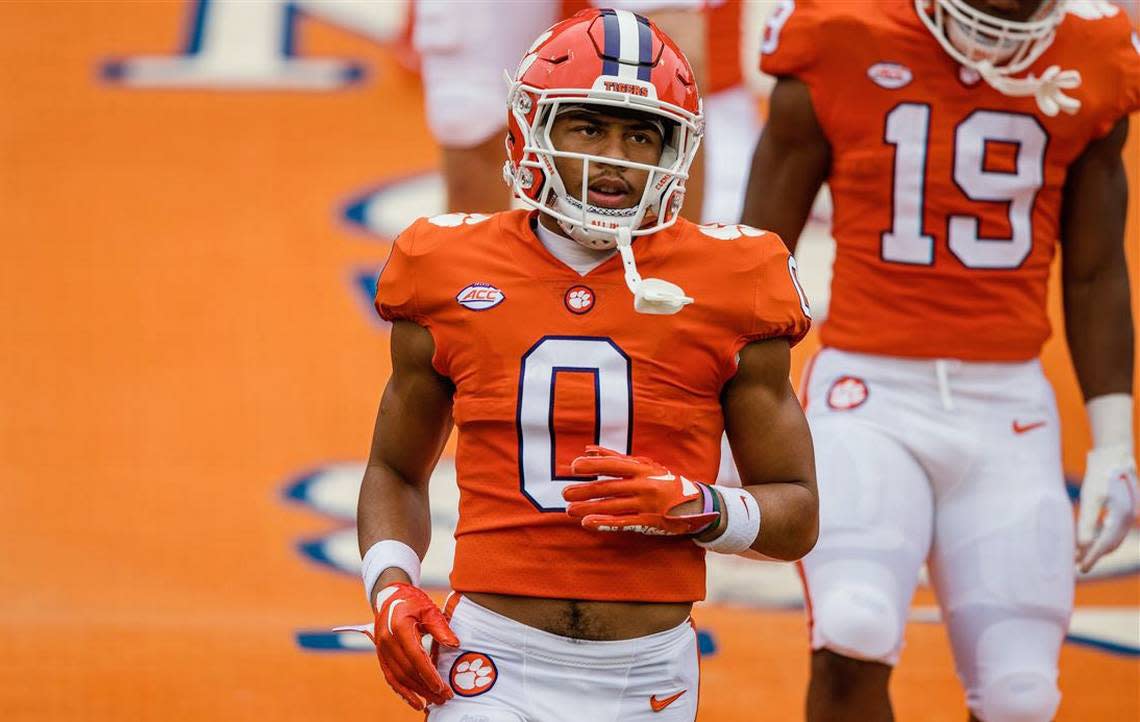 Clemson’s Antonio Williams runs down the hill ahead of the Tigers’ Sept. 10, 2022 game against Furman.