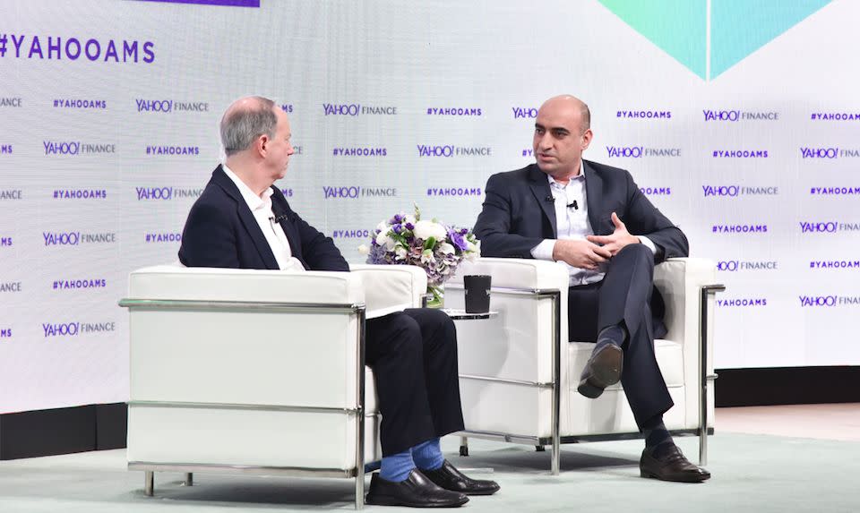 JP Morgan Chase head of blockchain Umar Farooq (R) speaks to Yahoo Finance editor in chief Andy Serwer at the Yahoo Finance All Markets Summit: Crypto on Feb. 7, 2018 in New York. (Gino DePinto/Oath)