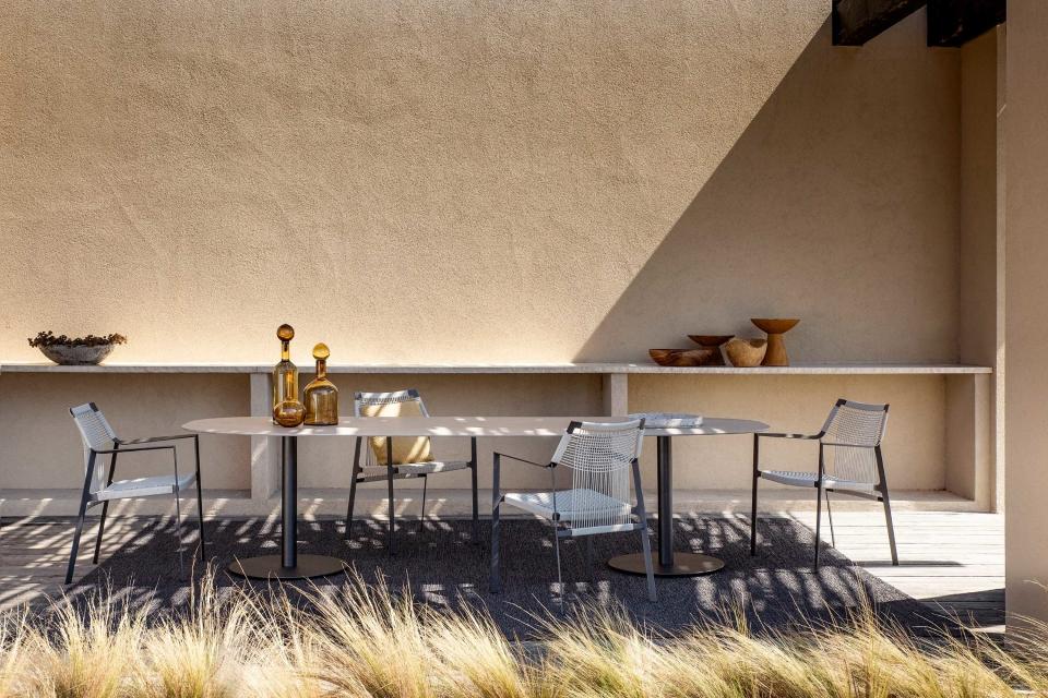 Dine alfresco in style with contemporary details