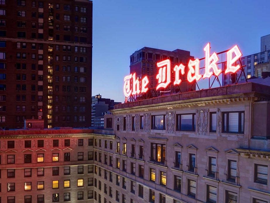 the drake chicago hotel