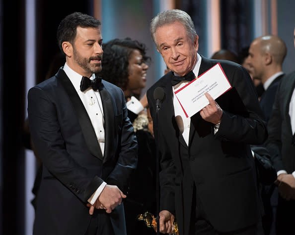 Warren Beatty shows the audience the card for Best Picture. (Photo: Getty Images)