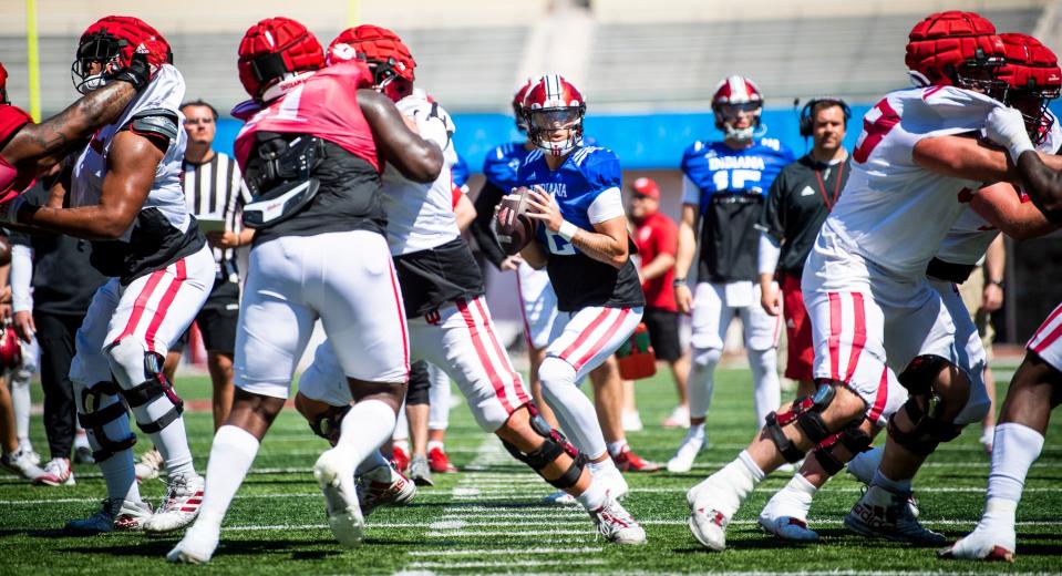 Indiana's Tayven Jackson (2) looks downfield during Indiana football's Spring Football Saturday event at Memorial Stadium on Saturday, April 15, 2203.