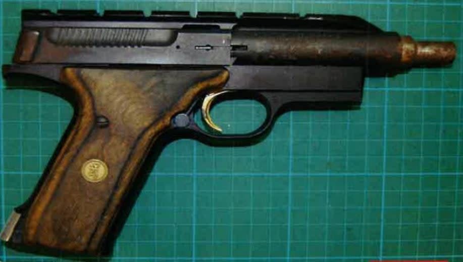 The pistol recovered by police (CPS London)