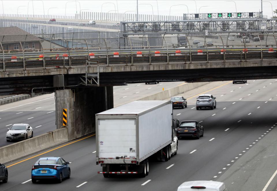 Vehicles traveling south, right hand side, on the New York State Thruway, go under the South Broadway bridge in South Nyack, pictured Sept. 8, 2023. The bridge was damaged in a bridge strike last week. (Mark Vergari/The Journal News)