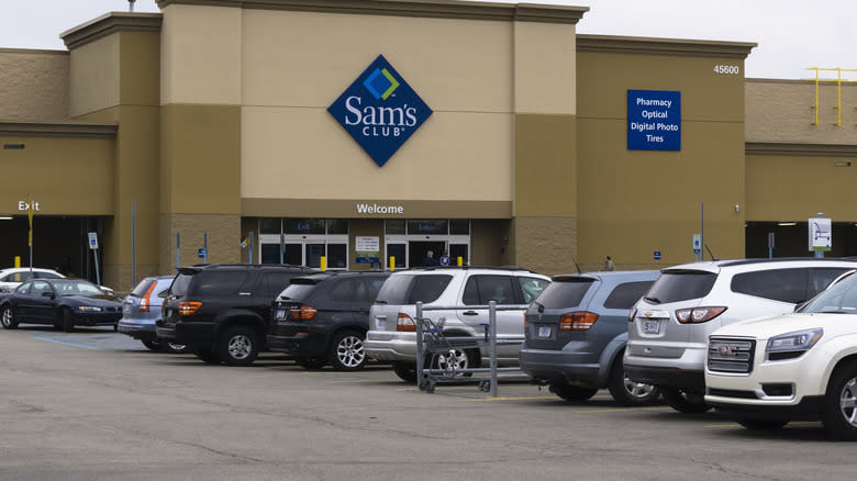 Sam's Club storefront from the parking lot