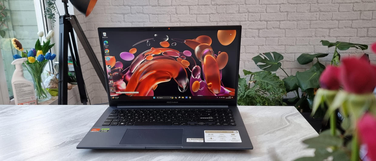  Asus Vivobook Pro 15 review. 