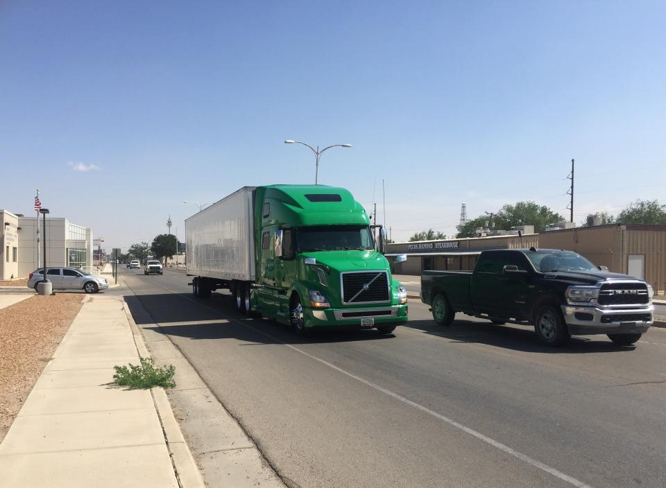 A semitrailer and pickup truck travel south on U.S. Highway 285 in Artesia on June 8, 2022. New Mexico State Police issued 146 tickets for seat belt violations during a Memorial Day safety campaign in Eddy, Chaves and Lea counties