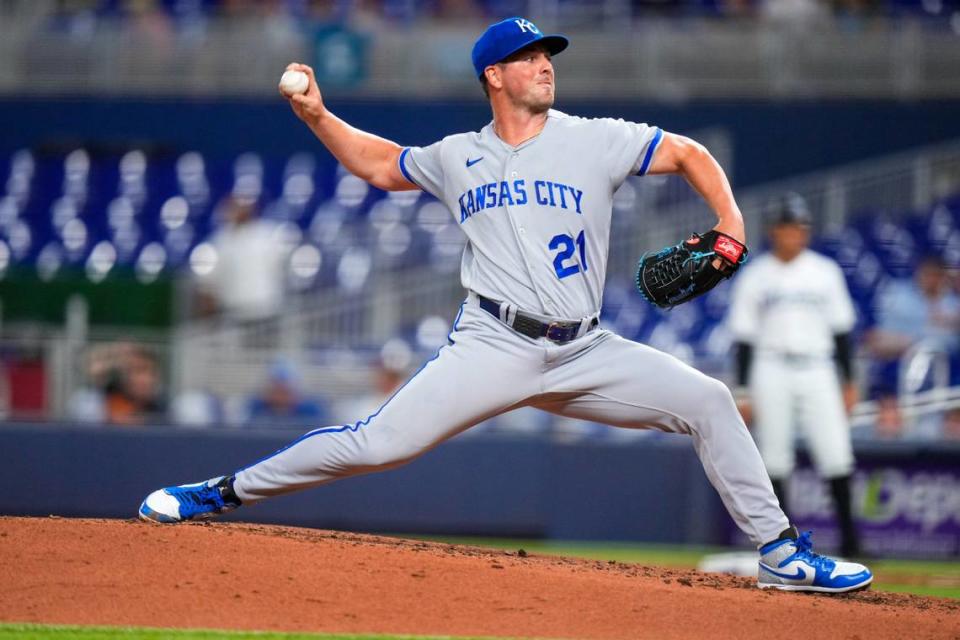 Kansas City Royals relief pitcher Mike Mayers (21) throws a pitch against the Miami Marlins during the fourth inning at loanDepot Park on June 5, 2023.