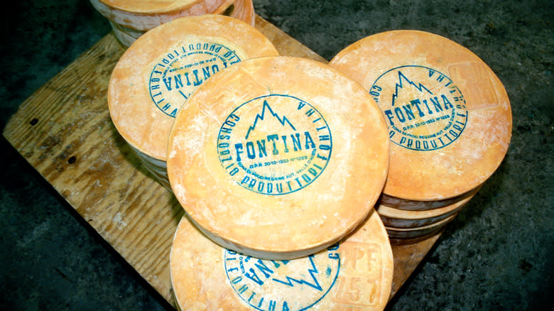 Fontina d'Aosta wheels 
