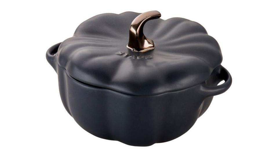 Fall meets function in this adorable cocotte.