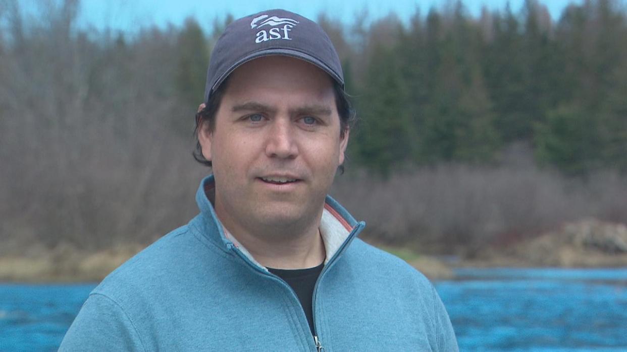 Neville Crabbe, spokesperson for the Working Group on Smallmouth Bass Eradication in the Miramichi, released a lengthy statement saying the project is off. (Pierre Richard/Radio-Canada - image credit)