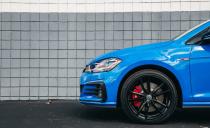 <p>Unless you upgrade to the top-of-the-line Autobahn trim level, this year's GTIs come with all-seasons rather than summer tires. This hurt the Rabbit's braking performance and cornering grip in our track tests.</p>