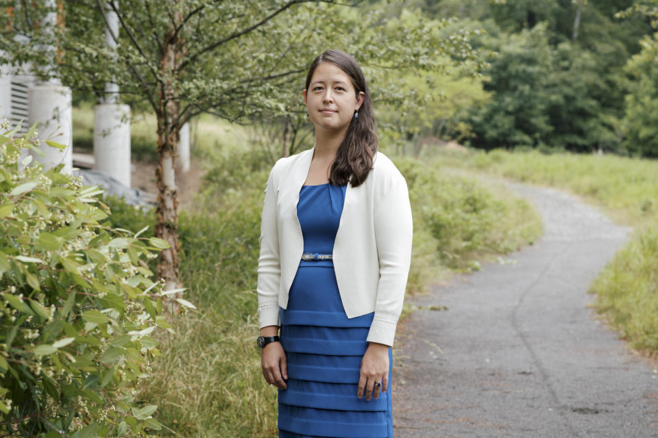 Julie Cordua, directora ejecutiva de Thorn, una organización sin fines de lucro que lucha contra la propagación del abuso sexual infantil en Internet, en El Segundo, California, el 21 de junio de 2023. (Stephen Goldstein/The New York Times)