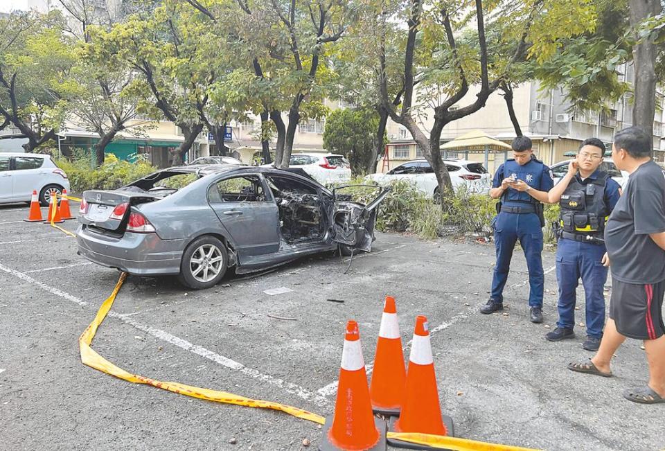 台南市區漁會理事長林士傑被槍擊身亡，檢警專案小組「以車追人」卻被歹徒以焚車、潑鹽酸滅證方式製造斷點，案情陷入膠著。（洪榮志攝）