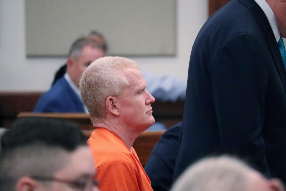 Disbarred attorney Alex Murdaugh arrives in court in Beaufort, South Carolina on Sept. 14, 2023. Murdaugh appeared publicly as a convicted murderer for the first time at the state court hearing regarding the slew of financial crimes allegedly committed by the disbarred South Carolina attorney.