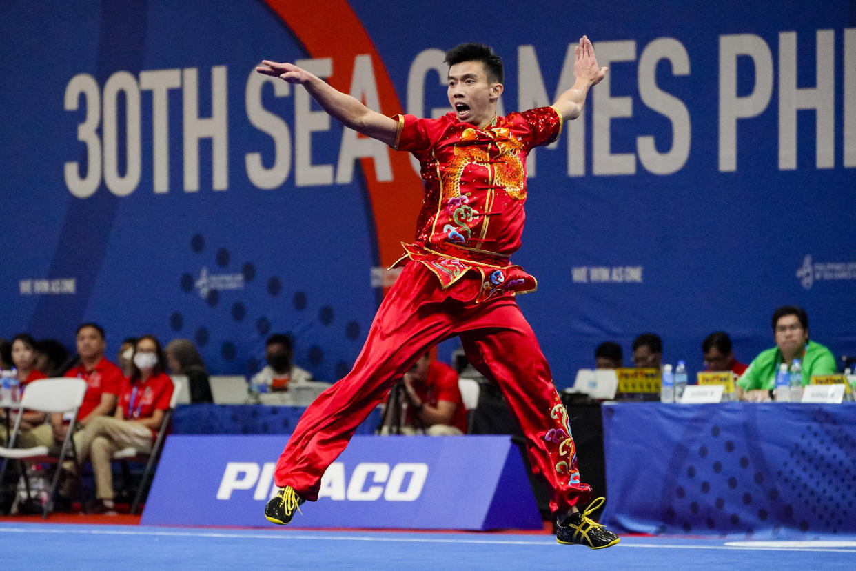 Singapore's wushu athlete Yong Yi Xiang in action in the men's changquan event, in which he won the gold medal. (PHOTO: SNOC/Kong Chong Yew)