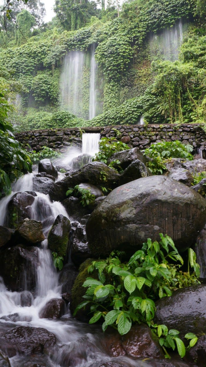 Giant curtain: Up to 40 meters in height, Benang Kelambu Waterfall seems like a giant curtain on a wall of leaves.