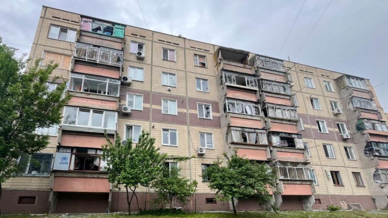 A damaged residential building. Photo: Dnipropetrovsk Oblast Military Administration