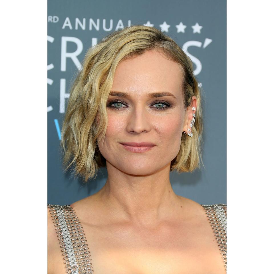 Diane Kruger: Bob & Wave