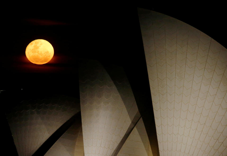 Supermoon in Sydney