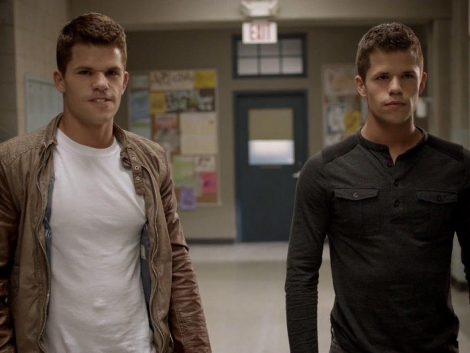 charlie carver and max carver on teen wolf