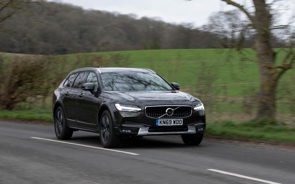 Volvo V90 Cross Country long-term test - James Foxall - Christopher Pledger