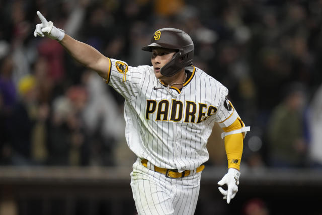 Padres Daily: Power display makes it a little bit OK; Kim's drives