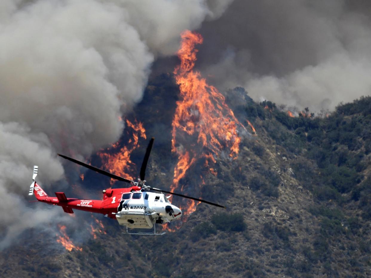 wildfire los angeles helicopter june 2016