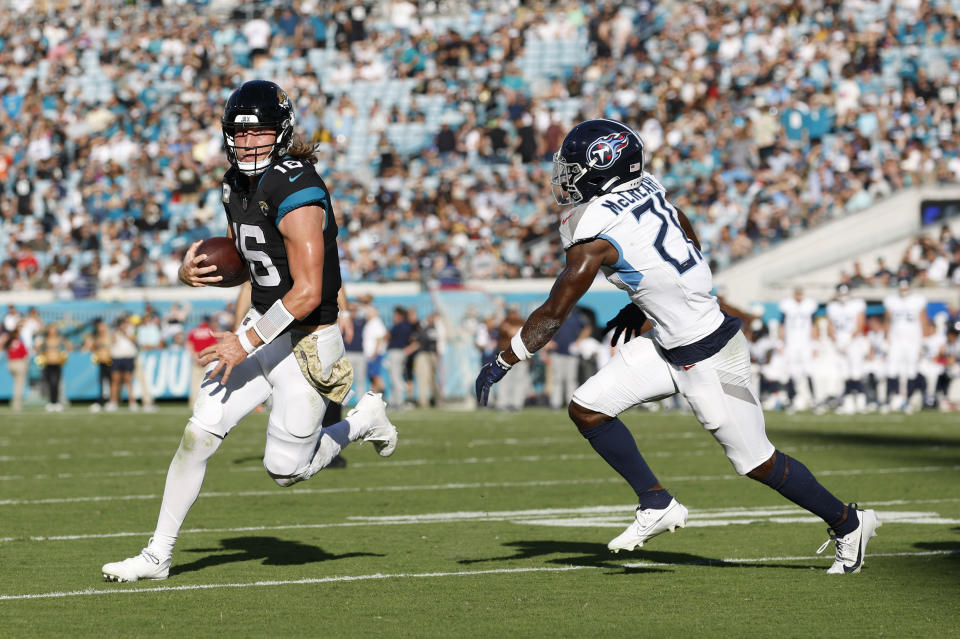 Will Trevor Lawrence and the Jaguars claim the AFC South? (David Rosenblum/Icon Sportswire via Getty Images)