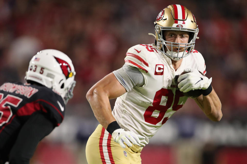 GLENDALE, ARIZONA - OCTOBER 31: Tight end George Kittle #85 of the San Francisco 49ers runs with the football against the Arizona Cardinals during the first half of the NFL game at State Farm Stadium on October 31, 2019 in Glendale, Arizona. (Photo by Christian Petersen/Getty Images)