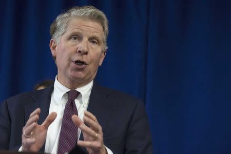 Manhattan District Attorney Cyrus Vance Jr. speaks during a news conference regarding arrests and corruption the New York City Department of Buildings employees in New York February 10, 2015. REUTERS/Brendan McDermid