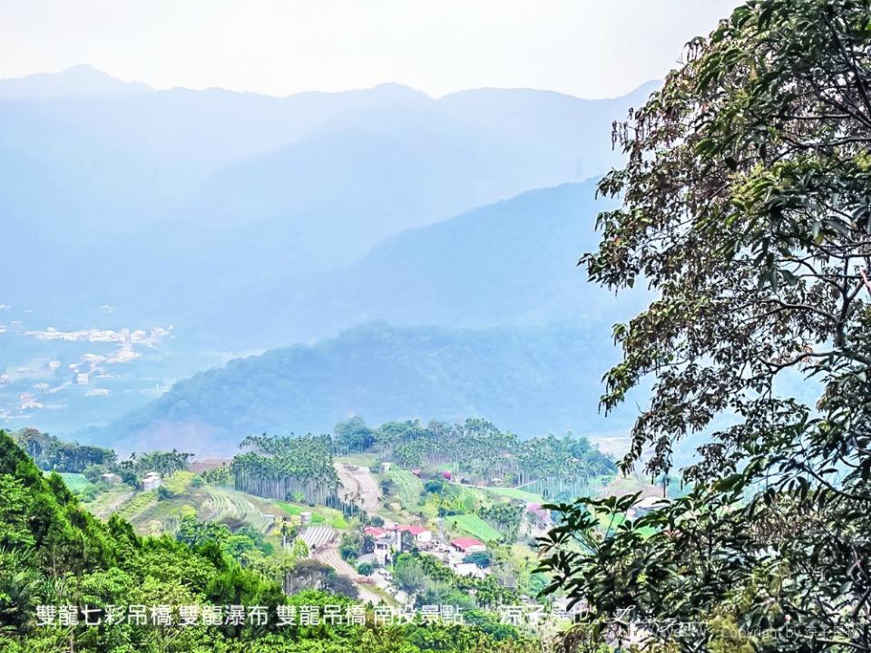 雙龍吊橋