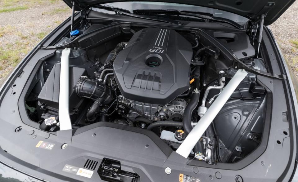<p>No one will equate the four-pot's blenderlike tenor with that of a true performance engine-or even that of a turbo four from a more established engine crafter such as Honda, BMW, or Alfa Romeo.</p>
