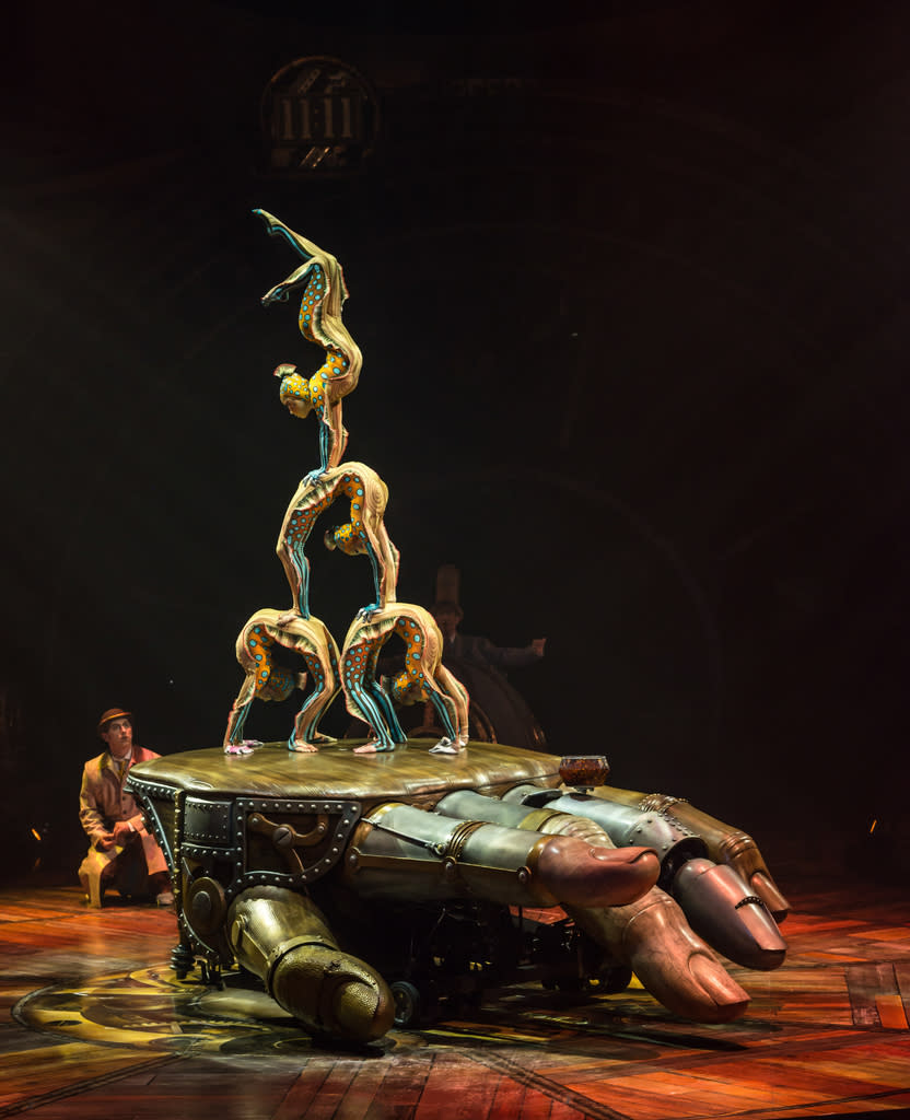 A contortionist act in Kurios: Cabinet of Curiosities, a Cirque du Soleil show. (Photo: Martin Girard)