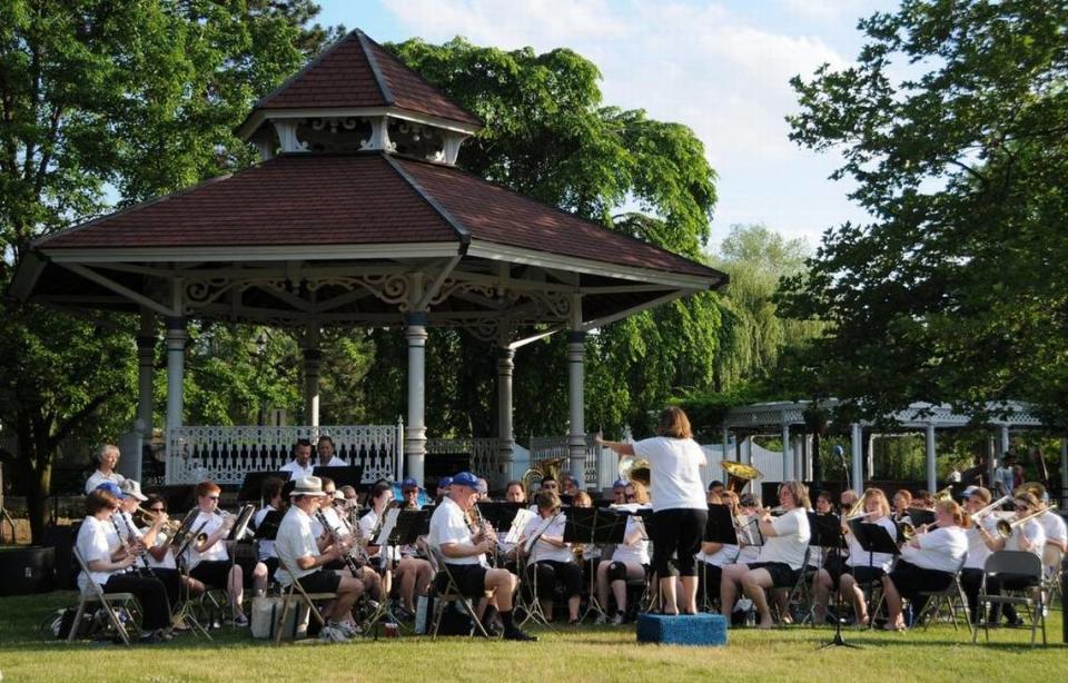 The Bellefonte Summer Sounds concert series offers opportunities to attend free, outdoor concerts during summer months.