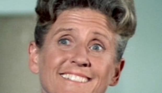 'Brady Bunch' actress dies after fall... so sad, She was so funny. Great childhood memories. RIP Alice (Ann B. Davis)  http://ww