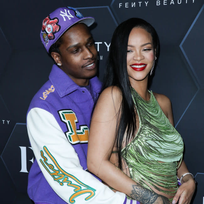 Rihanna y ASAP Rocky buscan casa en París credit:Bang Showbiz