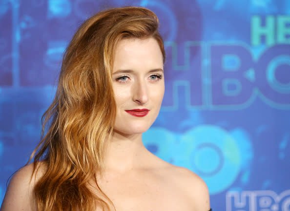 Meryl Streeps Daughter Grace Gummer Slays The Business Chic Look At